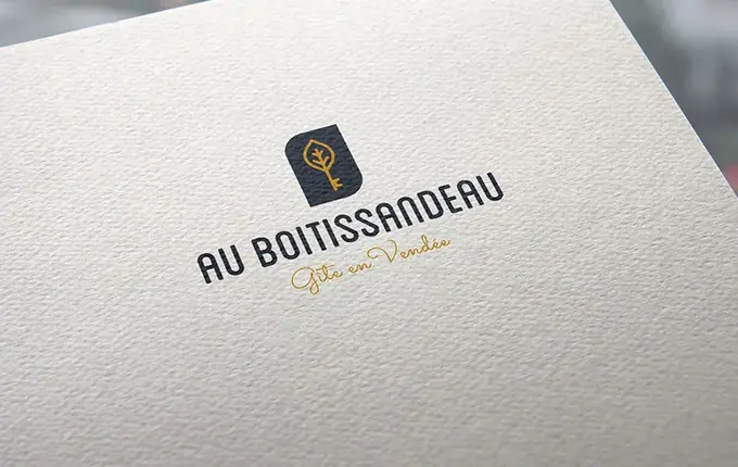 Logo du gîte Au Boitissandeau en Vendée, pictogramme de clé dorée