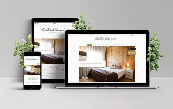 Site de l'Hostellerie de Sèvremont sur ordinateur, tablette et smartphone